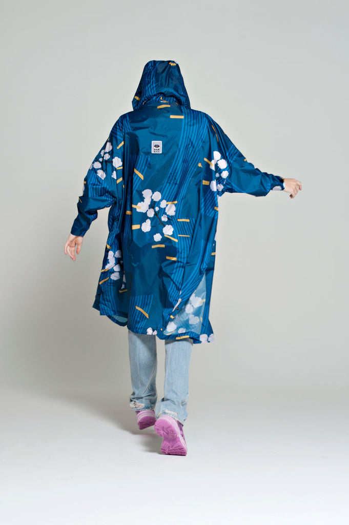 Rainkiss Poncho Raincoat - Japanese Blossom