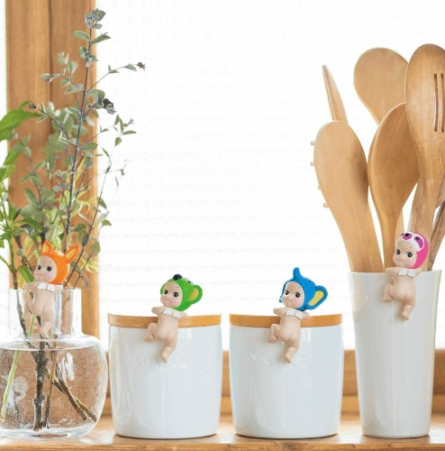 Sonny Angel Mini Figure Dolls - Looking Back Hippers