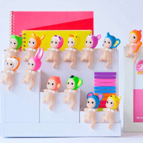 Sonny Angel Mini Figure Dolls - Looking Back Hippers