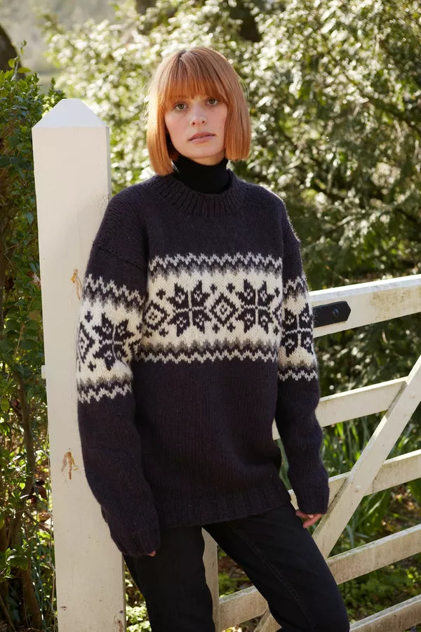 Pachamama Yukon Sweater - Charcoal