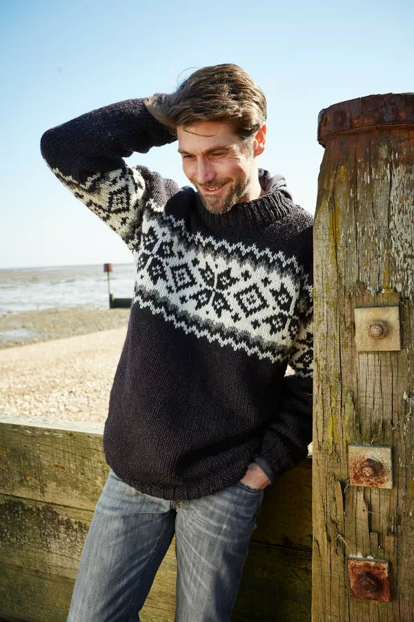 Pachamama Yukon Sweater - Charcoal