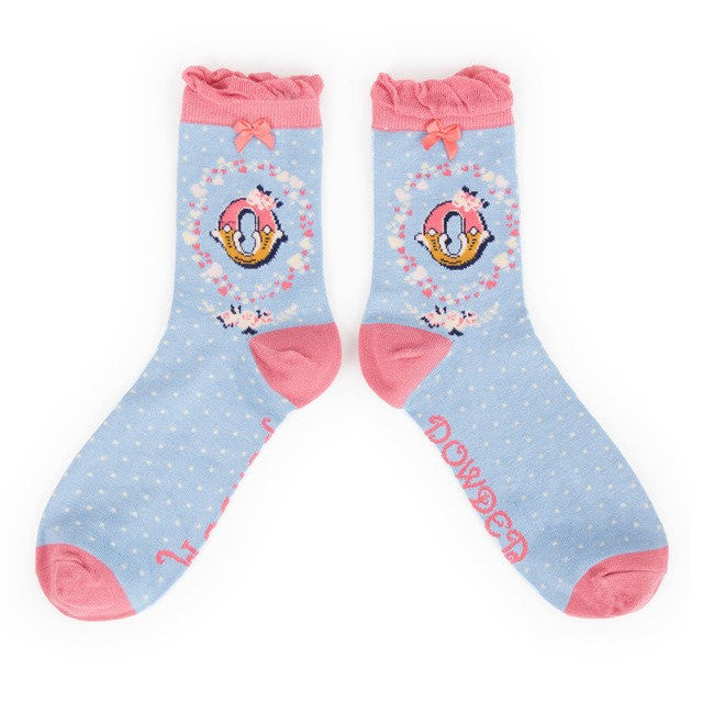 Powder Alphabet Ankle Socks - O