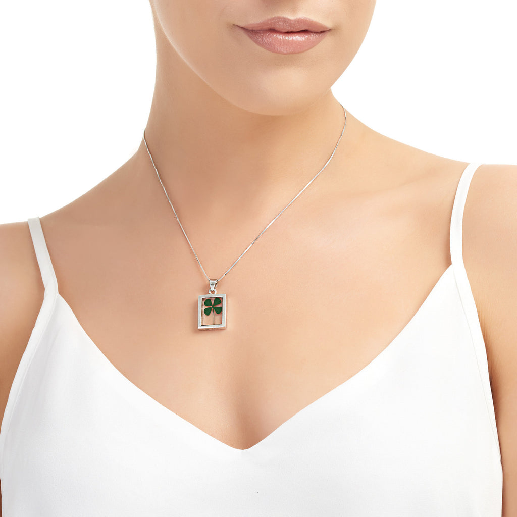 Good Luck 'Four-Leaf Clover' Necklace - Rectangle