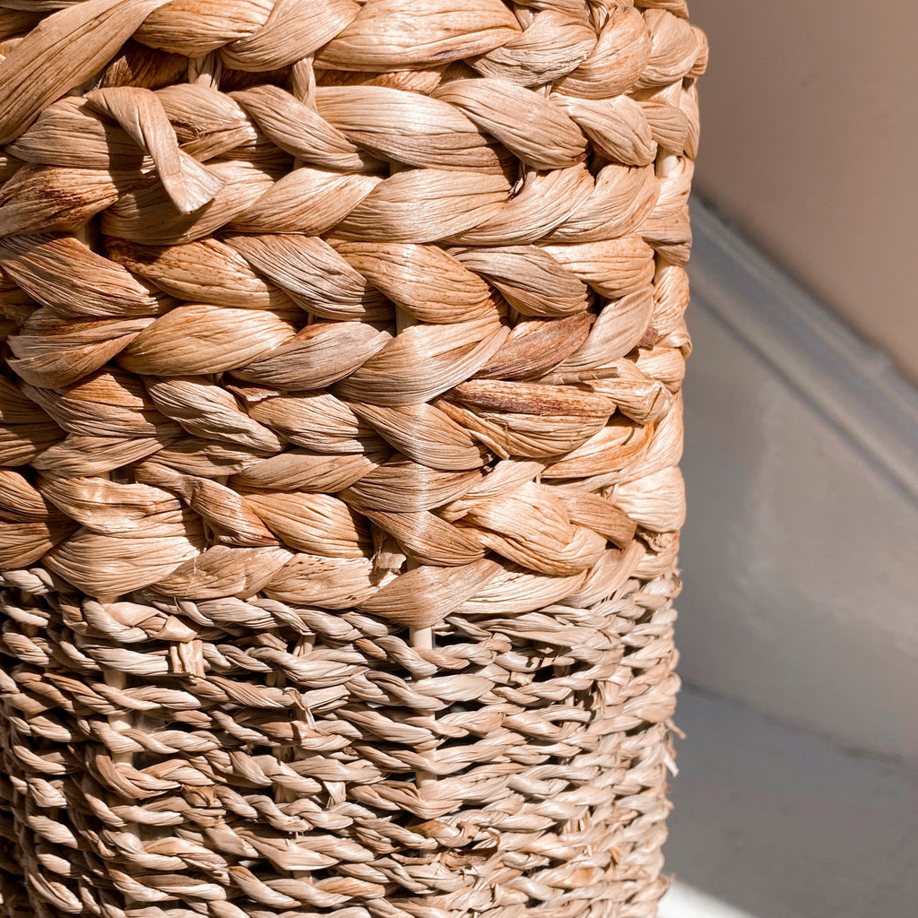 Double Texture Woven Grass Basket Vase