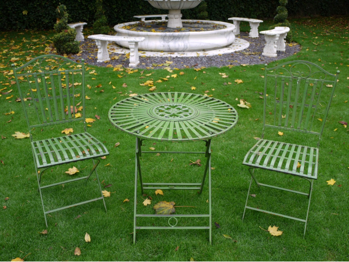 Garden Table & 2 Chairs Set - Green