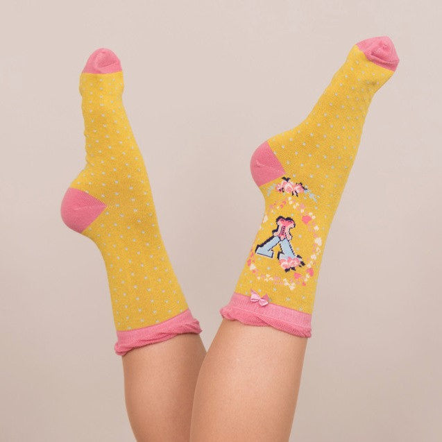 Powder Alphabet Ankle Socks - Y